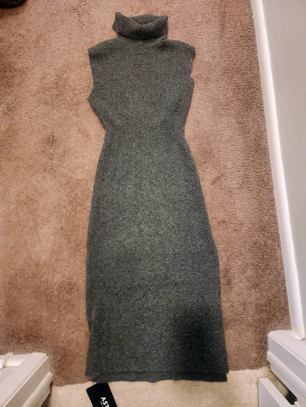 Astr The Label Roxanna Turtleneck Sweater Maxi Dress, Sz S